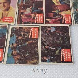 1956 Elvis Presley Topps Bubbles Inc Trading Card Vintage Lot of 31 Cards RARE