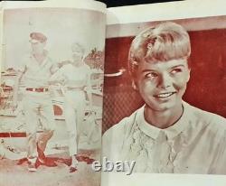 1962 Elvis Presley Girls Girls Girls Thai Program Rare Vintage Movie Book