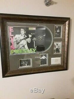 Autographed Elvis Presley Museum Quality 1st Album Cover/record Nm Rare Photos