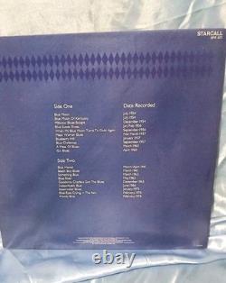 ELVIS BLUE VINYL RARE AUSTRALIA 33 LP RECORD- MINT with Large Poster & Calendar