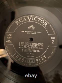 ELVIS PRESLEY 1956 Debut Album Absoulte Beauty EXCELLENT+ Condition CANADA RARE
