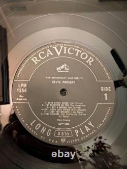 ELVIS PRESLEY 1956 Debut Album Absoulte Beauty EXCELLENT+ Condition CANADA RARE
