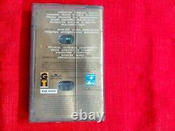 ELVIS PRESLEY 30 1 HITS RARE orig Cassette tape INDIA indian sealed 2002