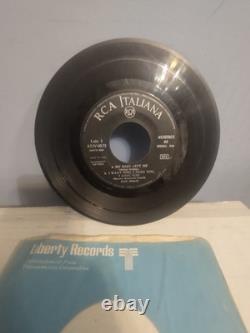 ELVIS PRESLEY E. P ITALY A72V 0072 ELVIS PRESLEY FIRST RARE EDITION import 45