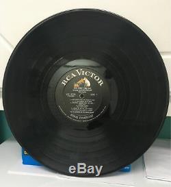 ELVIS PRESLEY How Great Thou Art with Rare Grammy Sticker