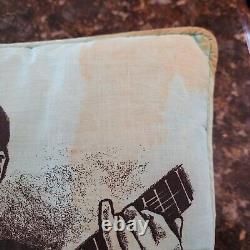 ELVIS PRESLEY Personally Yours 10 Signature Pillow RARE ORIG 1956 STAINED READ