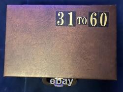 ELVIS PRESLEY RARE COLLECTOR TAPES WITH 27 PICTURES LOT of 30 Tapes UNIQUE