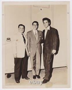 Elvis Presley 1957 Candid 8x10 Original Photo On The Set Of Jailhouse Rock Rare