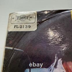 Elvis Presley 1971 Taiwanese I Got Lucky LP Vinyl First Record FL-2139 Rare