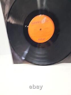 Elvis Presley- Aloha From Hawaii Via Sattelite- VPSX-6089. Rare. No Songs Listed