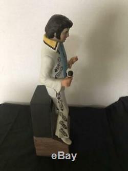 Elvis Presley Bourbon Bottle pottery Figure Music Box McCORMICK rare