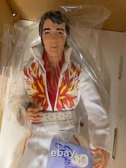 Elvis Presley Burning Love, 21 doll, World Doll Celebrity Collection Rare