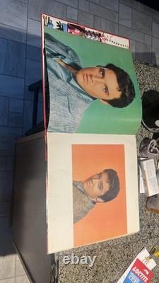 Elvis Presley Christmas Album Rare 1957 RCA Vinyl with Clean Cover and Booklet