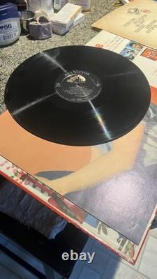 Elvis Presley Christmas Album Rare 1957 RCA Vinyl with Clean Cover and Booklet