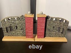 Elvis Presley Collectible Gates To Graceland Bookends. 1997 Licensed Rare