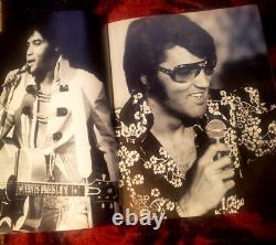 Elvis Presley Concert Program. Rare Photos Buttons Mecklace 1970s