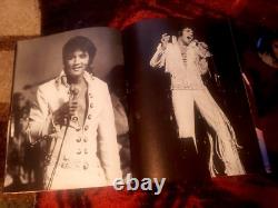 Elvis Presley Concert Program. Rare Photos Buttons Mecklace 1970s