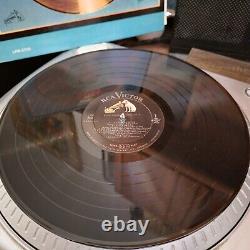 Elvis Presley Golden Records Vol. 3 MEGA RARE Long Play LPM 2765 Awesome NM-/NM