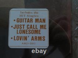 Elvis Presley Guitar Man RCA V (ST) AA1-3917 Rare Sticker SEALED