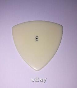 Elvis Presley Guitar Pick 1977 Concert Rare Ep