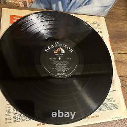 Elvis Presley Lp Lpm-2999 Roustabout Rare Mono Label 1965- Shrink High Grade