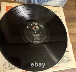Elvis Presley Lp Lpm-2999 Roustabout Rare Mono Label 1965- Shrink High Grade