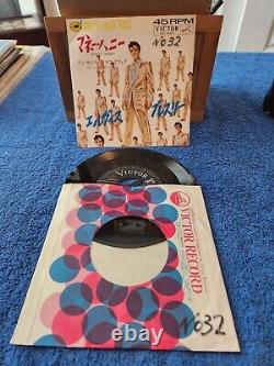 Elvis Presley MEGA RARE JAPAN SS 1665 MONEY HONEY