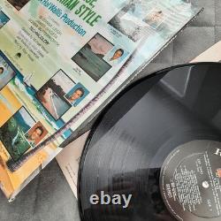 Elvis Presley PARADISE HAWAIIAN STYLE LSP-3643 (USA 1966 ORIGINAL) RARE LABEL