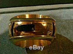Elvis Presley- Rare Elvis Aron Presley Memorial Tcb Graceland Paperweight Ring