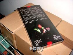 Elvis Presley Showroom International Book/CD/Box set New & Sealed Rare