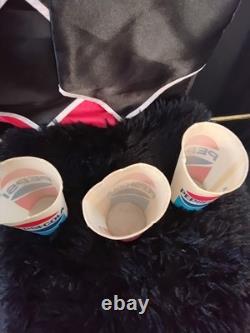 Elvis Presley's Personal International Hotel Room Clock, Stein & Pepsi Cups RARE