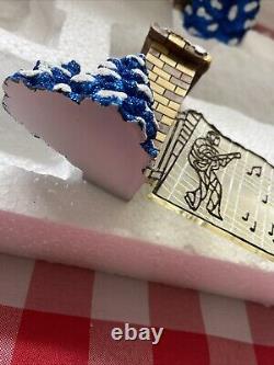 Hawthorne Village Elvis Presley Rare Happy Holidays from Graceland Gate Cadilac