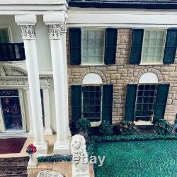 Hawthorne Village Graceland Elvis Presley Home Miniature 2002 Mansion Model Rare
