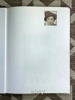 LIMITED RARE SIGNED The Life Of Elvis Presley, by Sean Shaver 1979
