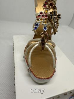 Limited edition very rare Elvis Presley collectible Shoe With Stand