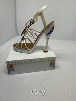 Limited edition very rare Elvis Presley collectible Shoe With Stand