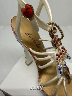Limited edition very rare Elvis Presley collectible Shoe With Stand