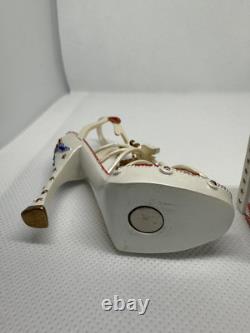 Limited edition very rare Elvis Presley collectible Shoe With Stand