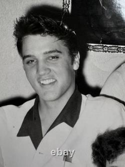 RARE 1957 ELVIS PRESLEY FAMILY PHOTO Gladys Vernon Memphis Original Camera Press