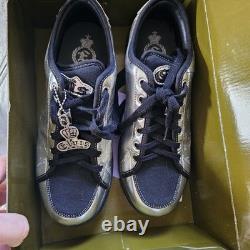 RARE Elvis Hound Dogs Sneakers Size 10