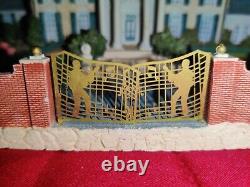 RARE Elvis Presley GRACELAND MANSION Music Box Elvis Presley Enterprises Inc