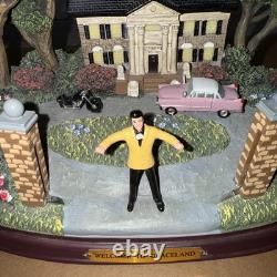 RARE Elvis Presley Hawthorne Village Welcome To Graceland Plays Love Me Tender