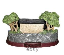 RARE Elvis Presley Hawthorne Village Welcome To Graceland READ DESCRIPTION