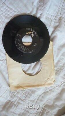 RARE Elvis Presley Merry Christmas Baby / O Come, All Ye Faithful + 2 Others