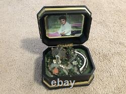 RARE Elvis Presley's GRACELAND The King Legendary Home Figurine Music Box