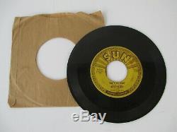 RARE ORIGINAL! SUN 209 Elvis That's All Right/ Blue Moon of Kentucky