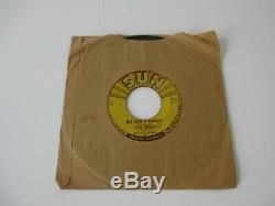 RARE ORIGINAL! SUN 209 Elvis That's All Right/ Blue Moon of Kentucky