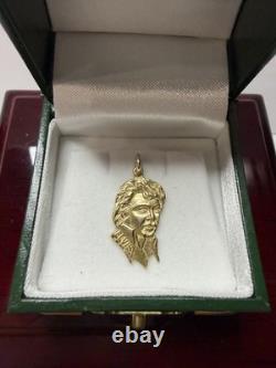RARE Vintage 14k Yellow Gold Elvis Presley Portrait Bust Collector Charm Pendant