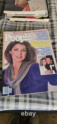 RARE Vintage Lot of 16 Elvis Presley Magazines & Tributes