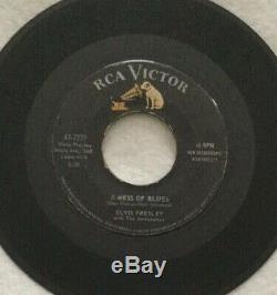 Rare Elvis Presley Mispress It's Now or Never / A Mess of Blues 7-Inch 45